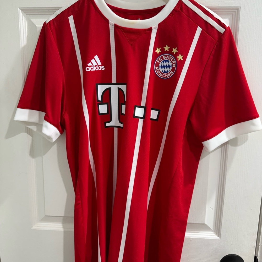 Adidas Mens Bayern Munich Red Soccer Jersey